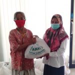 Pembagian Zakat ‘BAZNAS’ untuk Masyarakat Desa Tawing Kurang Mampu